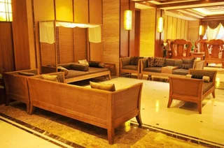 Цзинхун: Xishuangbanna Harbour Side International Hotel