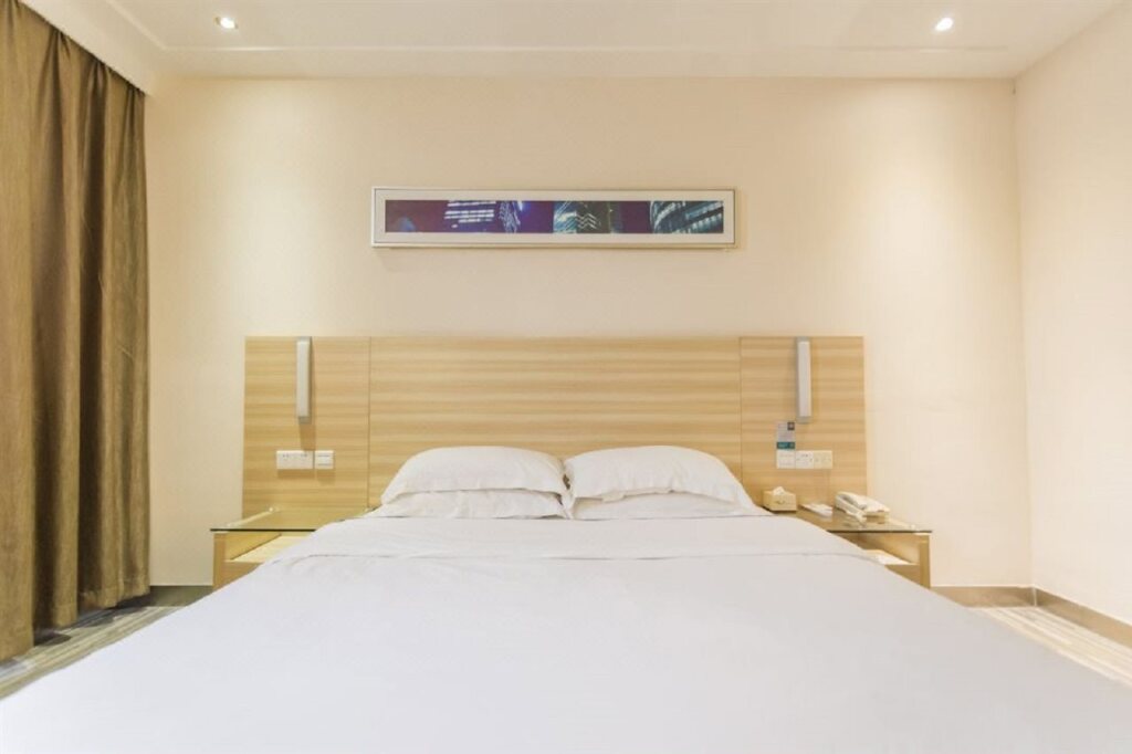 Фошань: City Comfort Inn Foshan Nanhai Xiqiaoshan