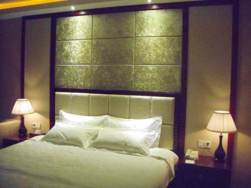 Лючжоу: Ming Ren Hotel