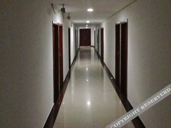 Ляньюньган: Yuzhengtai Hotel