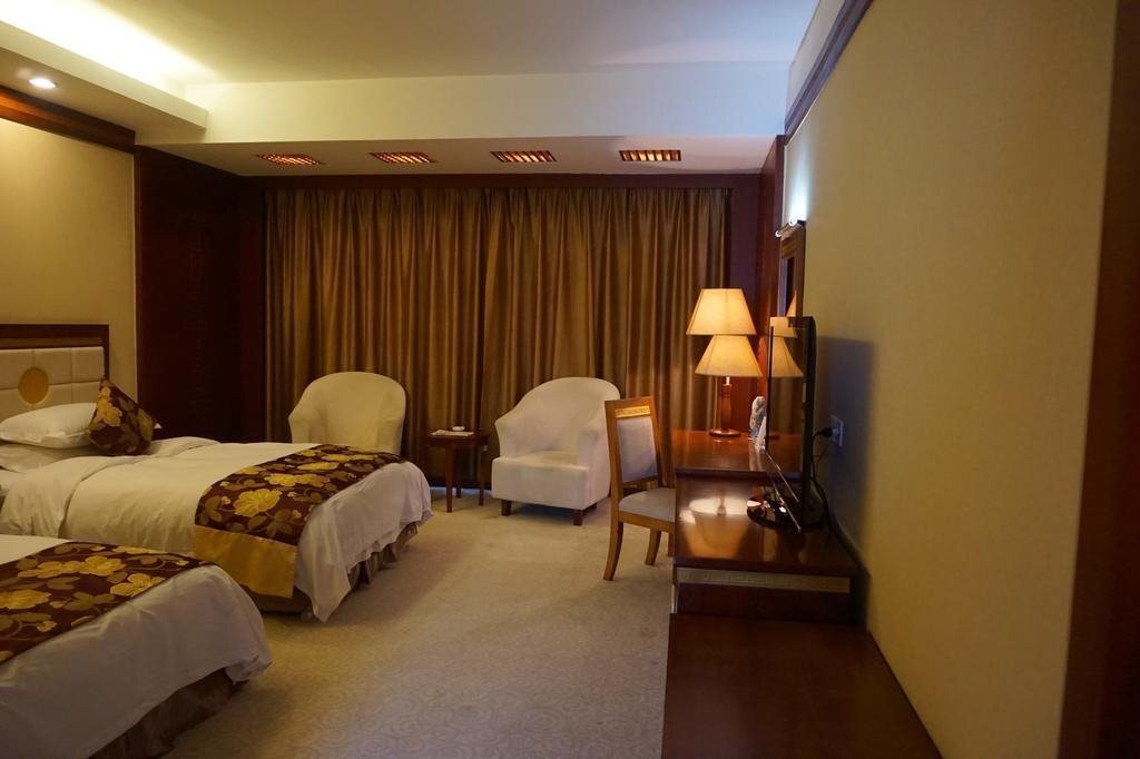 Тайан: Tai'an Lijing Cherry Orchard Hotel