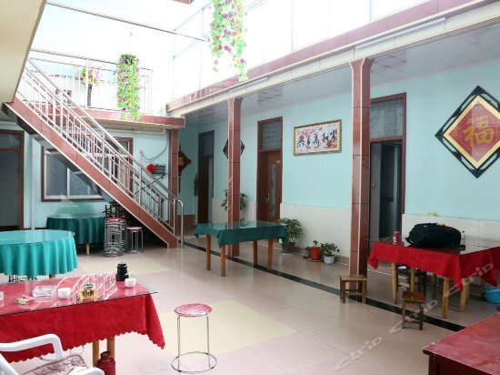 Жичжао: Rizhao Shenglong Fishermans Hotel
