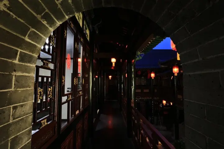 Цзиньчжун: Pingyao Tongbaotong Mansion