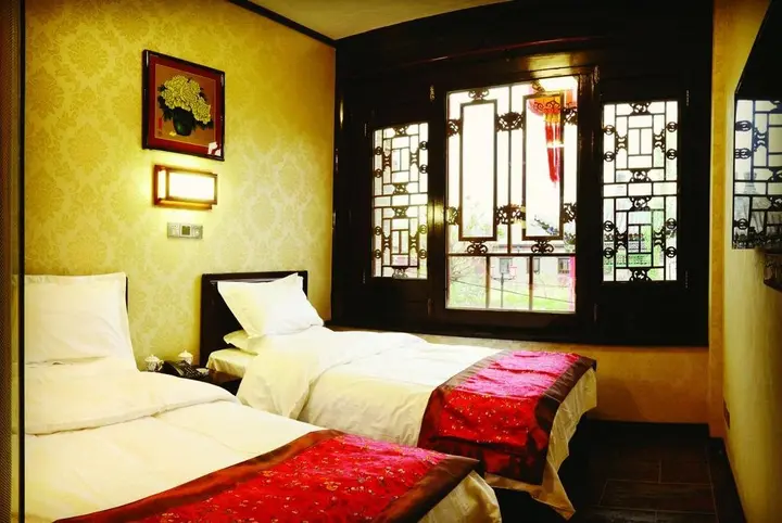 Цзиньчжун: Pingyao Tongbaotong Mansion