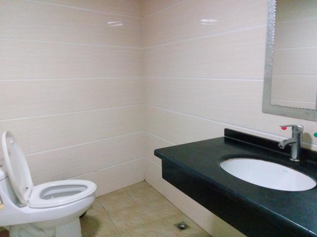 Гуйлинь: Guilin Jiangzhe Business Hotel