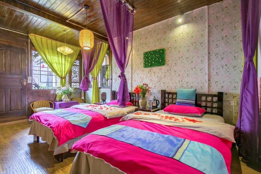 Лицзян: Lijiang Ledao Inn
