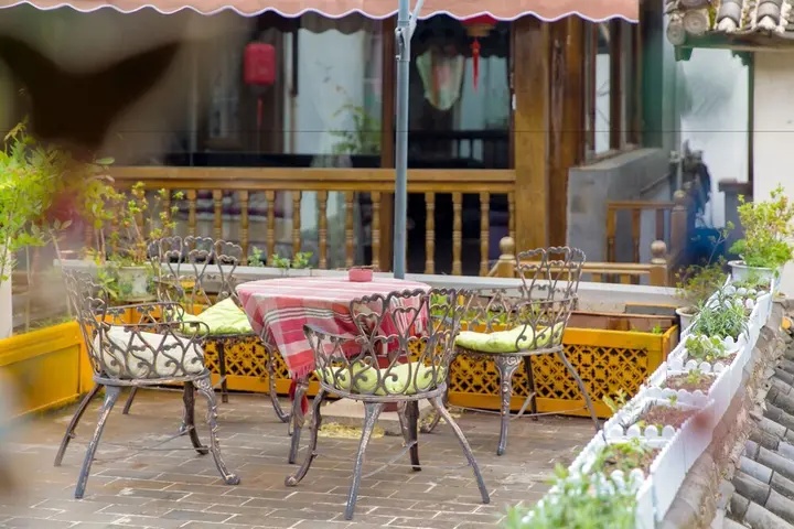 Лицзян: Lijiang Ledao Inn
