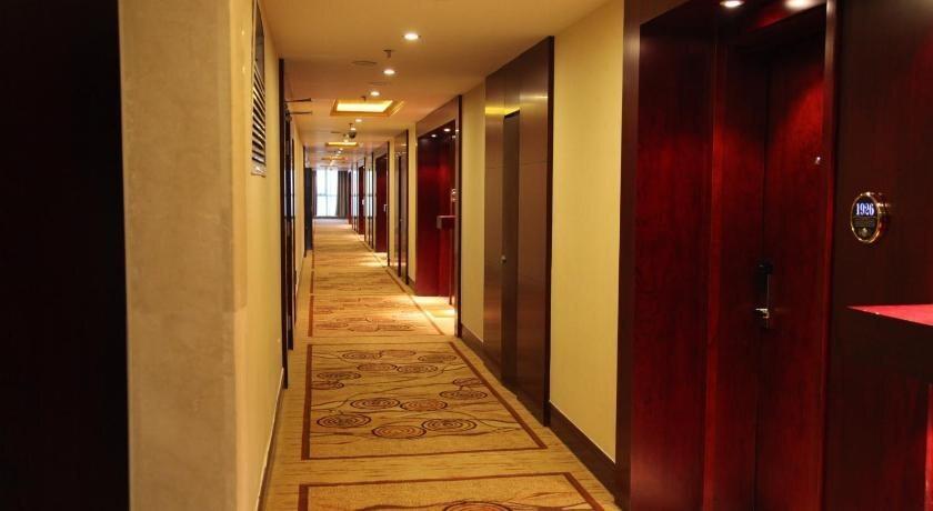 Шицзячжуан: Shijiazhuang Shen Zhou 7 Star Hotel