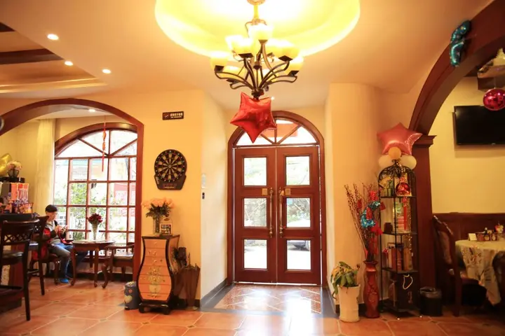 Гуйлинь: Junshe Boutique Guest House - Hostel