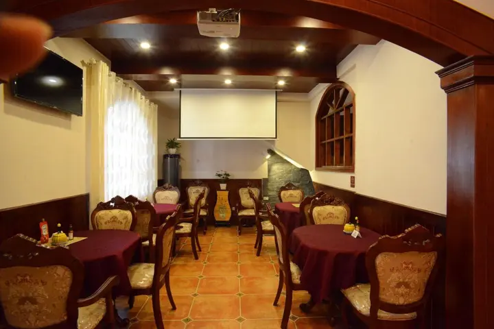 Гуйлинь: Junshe Boutique Guest House - Hostel