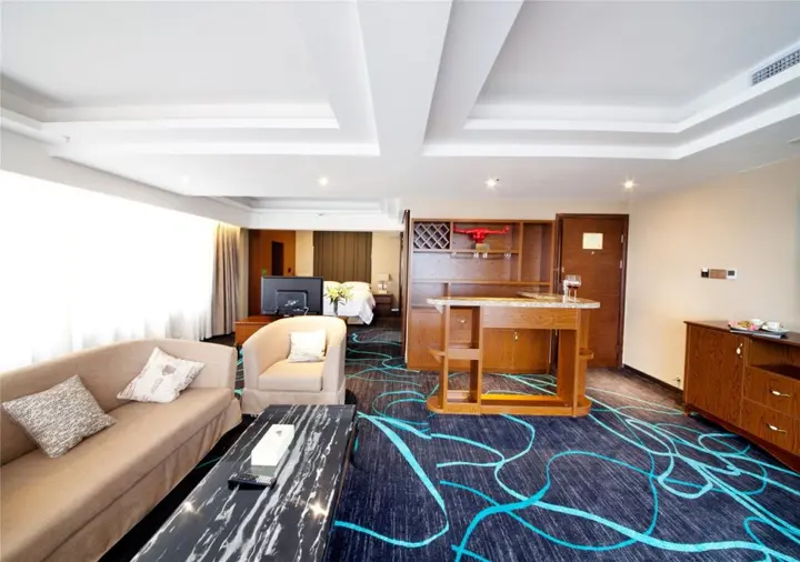 Гуйлинь: Vienna Hotel