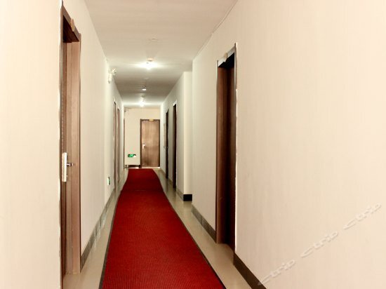Шэньян: Jinshi Busniess Hotel
