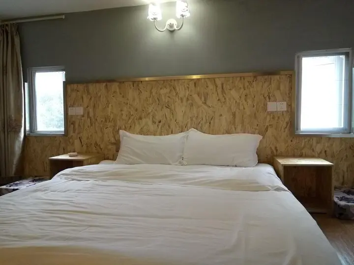 Сичан: Blooming Azaleas International Youth Hostel