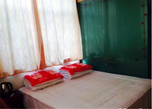 Цзиньчжун: Pingyao Yixinghe Homestay