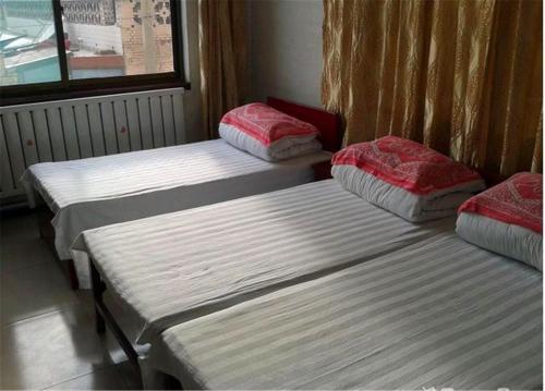 Цзиньчжун: Pingyao Yixinghe Homestay