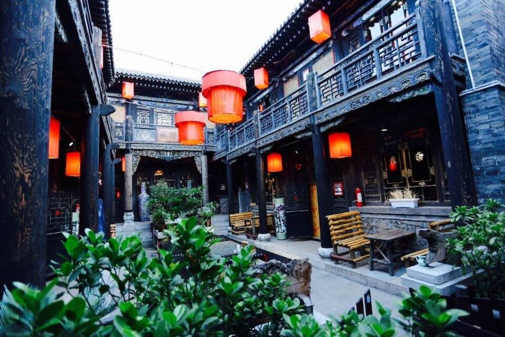 Цзиньчжун: Zhengjia International
