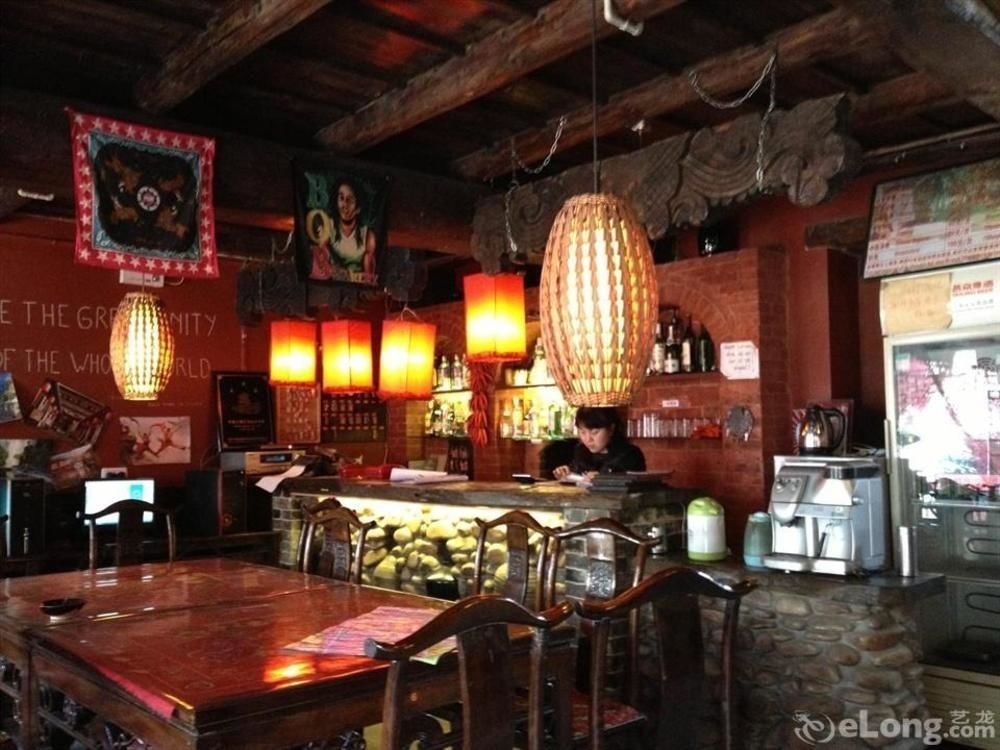 Цзиньчжун: Zhengjia International