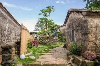 Бэйхай: Qingyi Coral Rock Guest House
