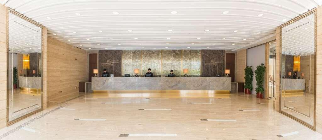 Гонконг: Kowloon Harbourfront Hotel