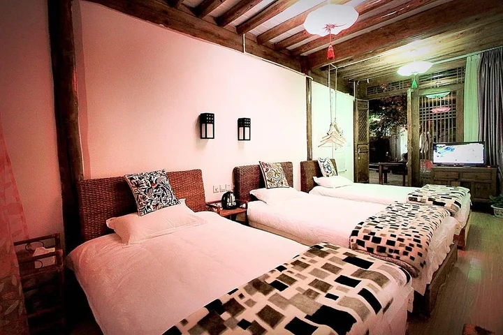 Лицзян: Lijiang Yuese Inn