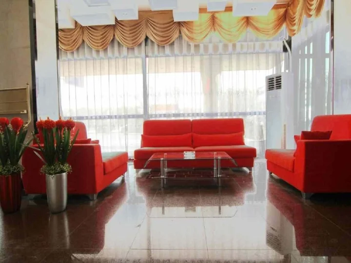 Синтай: Jinghua Hotel Xingtai Train Station