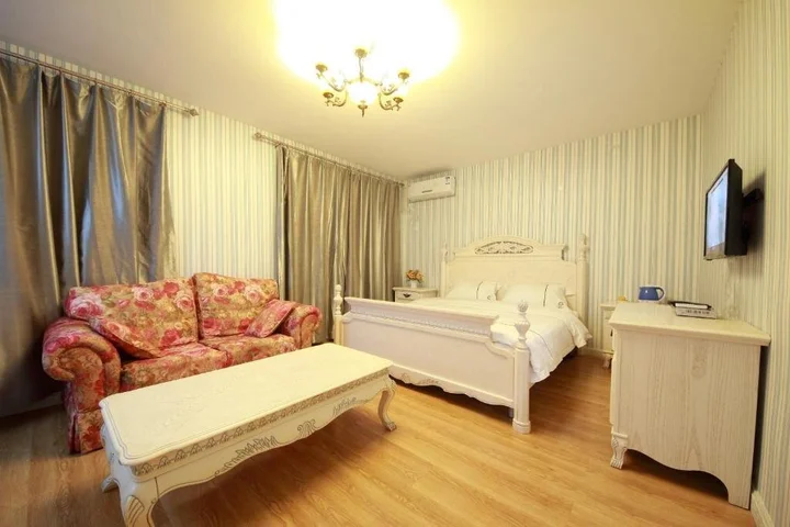 Циньхуандао: Qinhuangdao Youjian Sea Holiday Inn