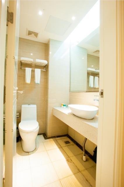 Ухань: City Comfort Inn Wuhan Honggang City Badajia
