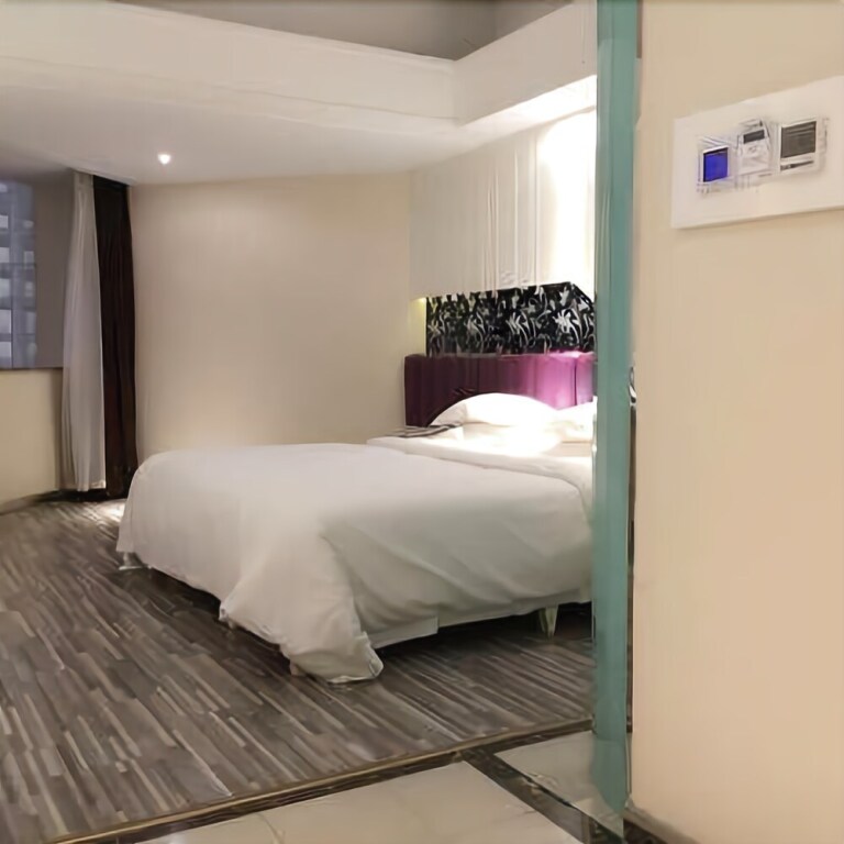 Ухань: City Comfort Inn Wuhan Honggang City Badajia