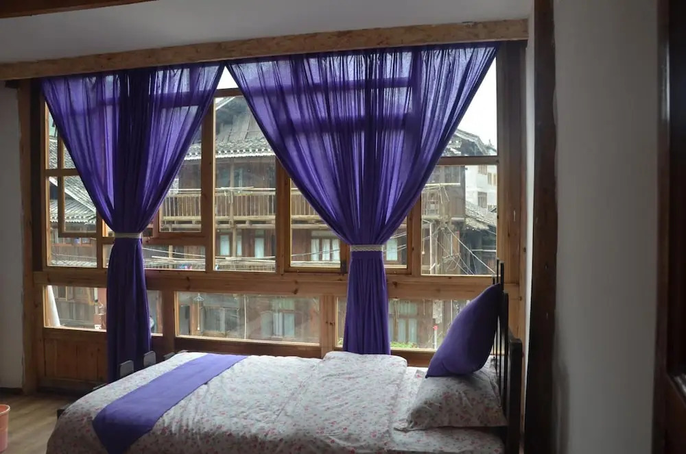 Чжаосин: Zhaoxing Ruyuan Family Inn