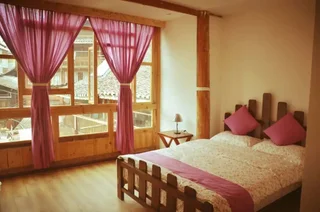 Чжаосин: Zhaoxing Ruyuan Family Inn