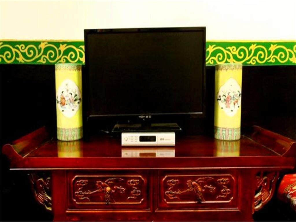 Цзиньчжун: Pingyao Renhetai Inn