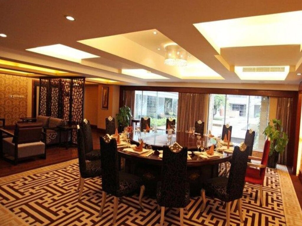 Синъи: Fortune International Hotel