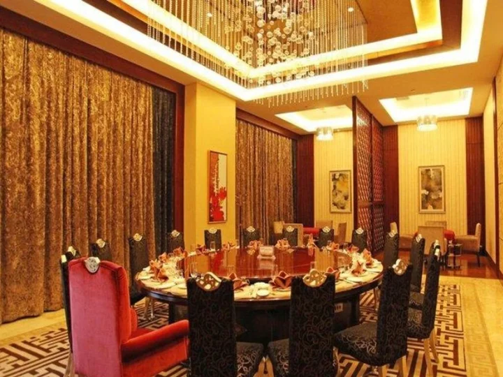Синъи: Fortune International Hotel
