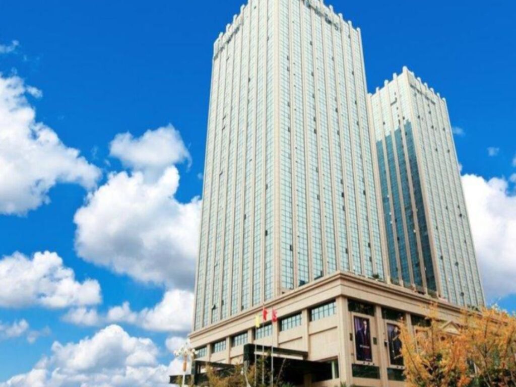 Синъи: Fortune International Hotel