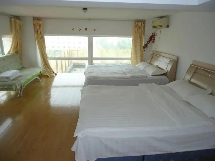Дали: Yilanlou Inn With Garden View