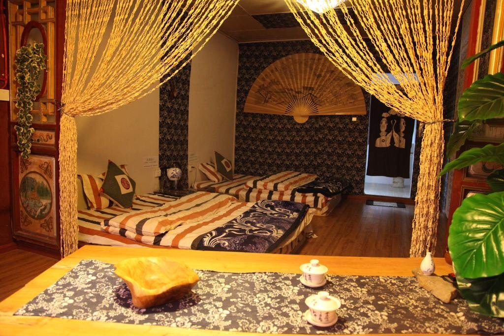 Шангри-Ла: Muzi Inn