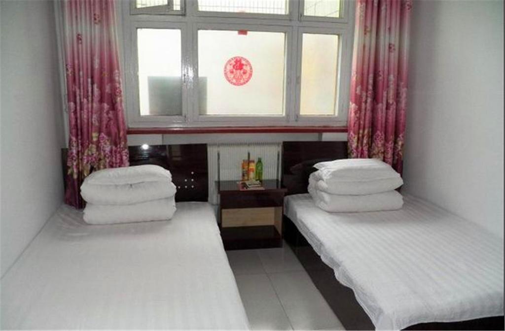 Цзиньчжун: Pingyao New Laughter Inn