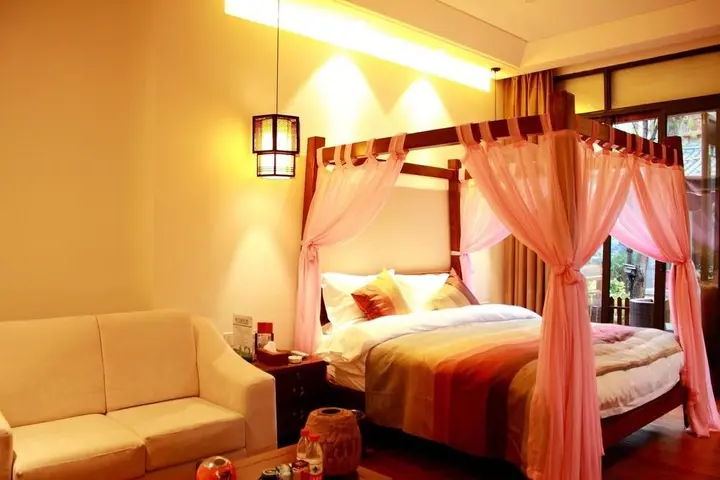 Лицзян: Lijiang Yongli Five Yard