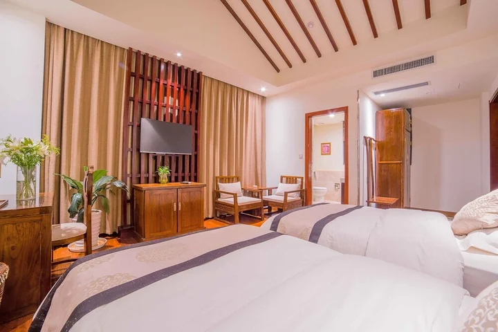Лицзян: Lijiang Yongli Five Yard