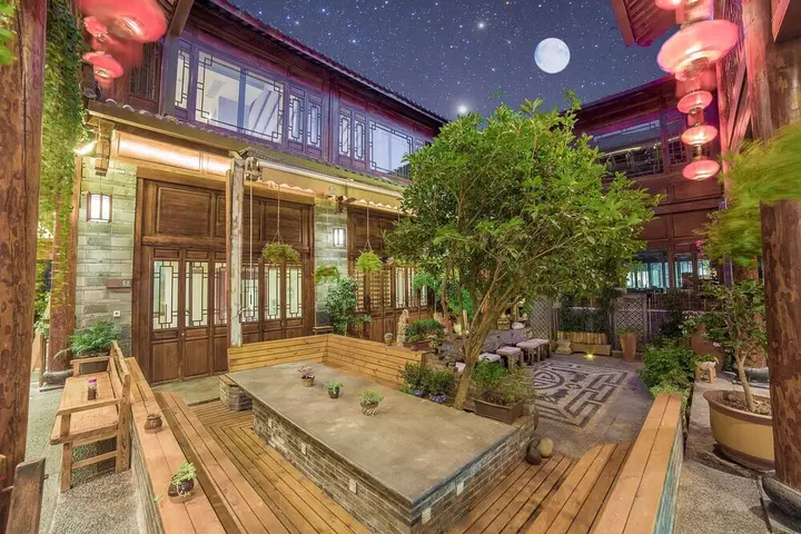 Лицзян: Lijiang Yongli Five Yard