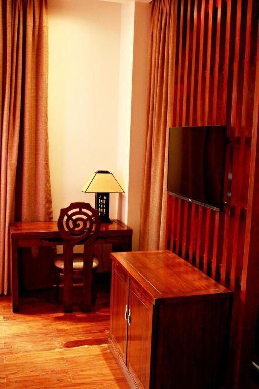 Лицзян: Lijiang Yongli Five Yard