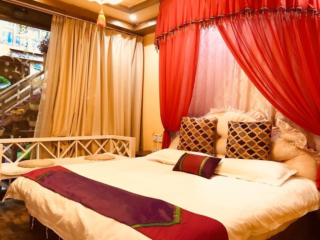 Лицзян: Old Town of Lijiang Meiliju Inn
