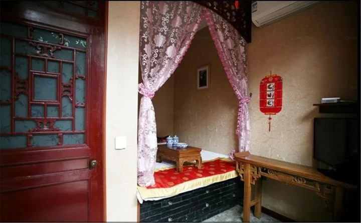 Цзиньчжун: Pingyao Renjia Inn