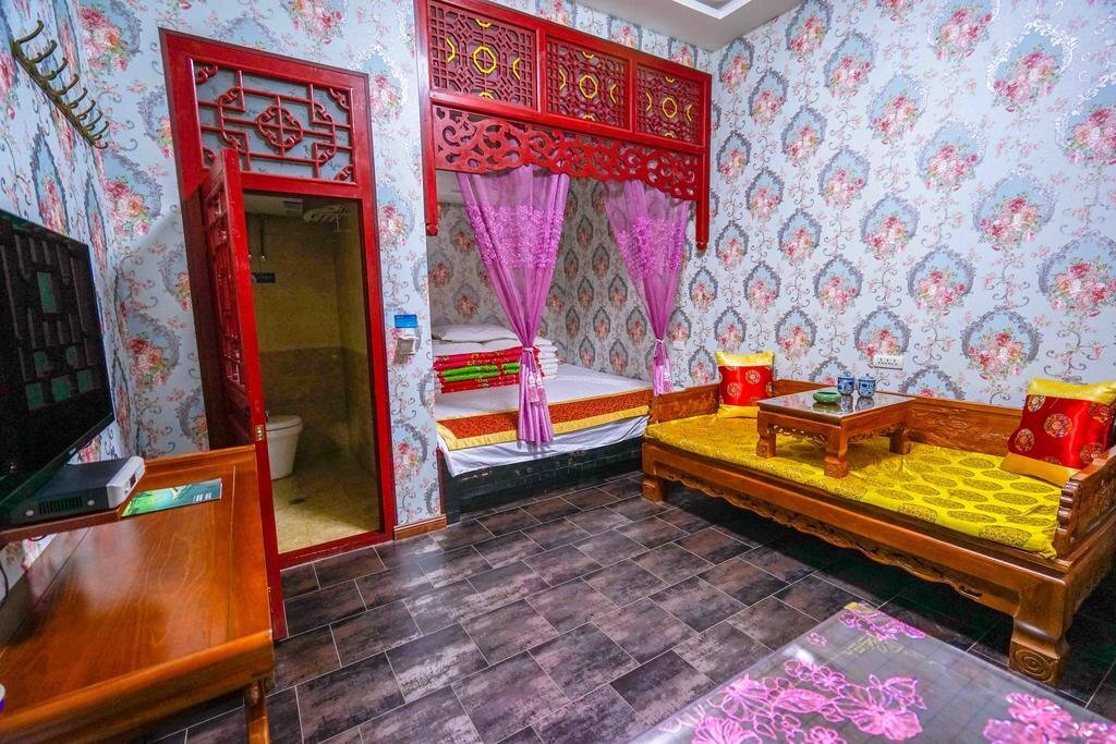 Цзиньчжун: Pingyao Renjia Inn