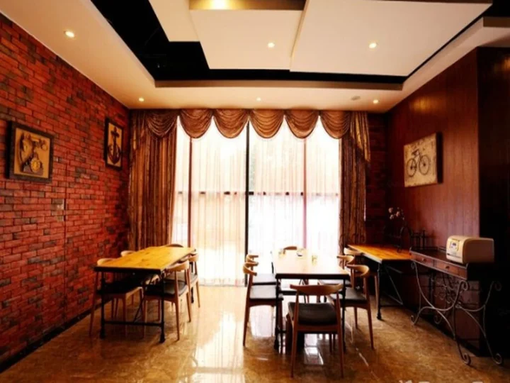 Нанкин: James Joyce Coffetel Hotel Nanjing High Speed Rail Station Branch