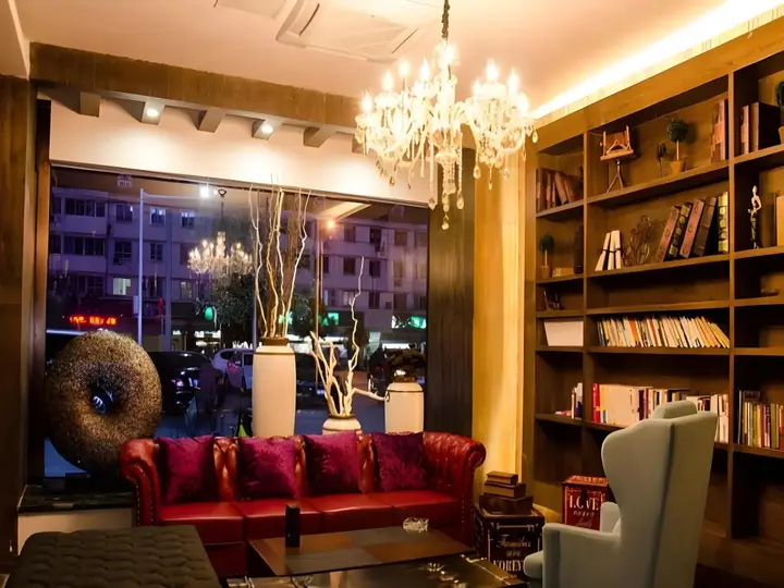 Суцянь: James Joyce Coffetel·Suqian Bus Station