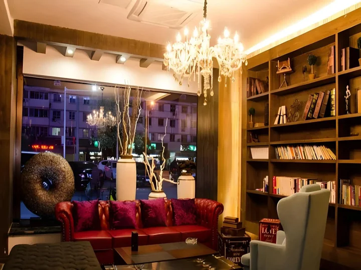 Суцянь: James Joyce Coffetel·Suqian Bus Station