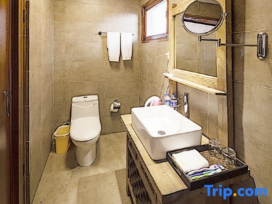 Шангри-Ла: Chenxiang Xiaozhu Guesthouse