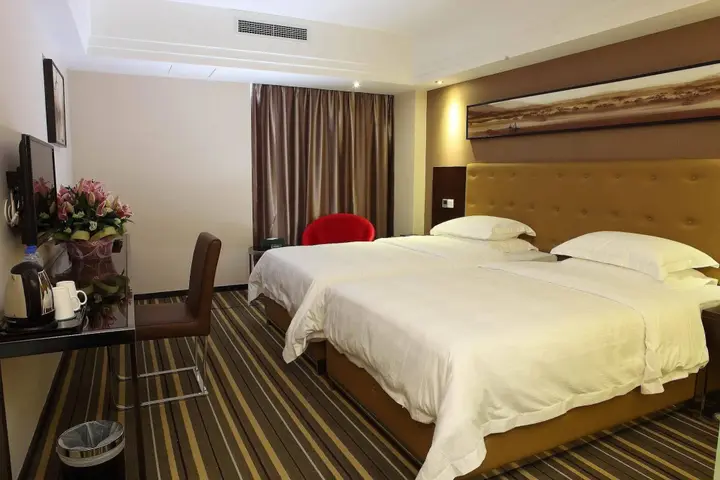 Фошань: Shanshui Fashion Hotel