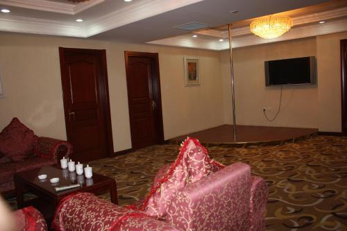 Хулун-Буир: Xiushan International Hotel Bidebao Art Square